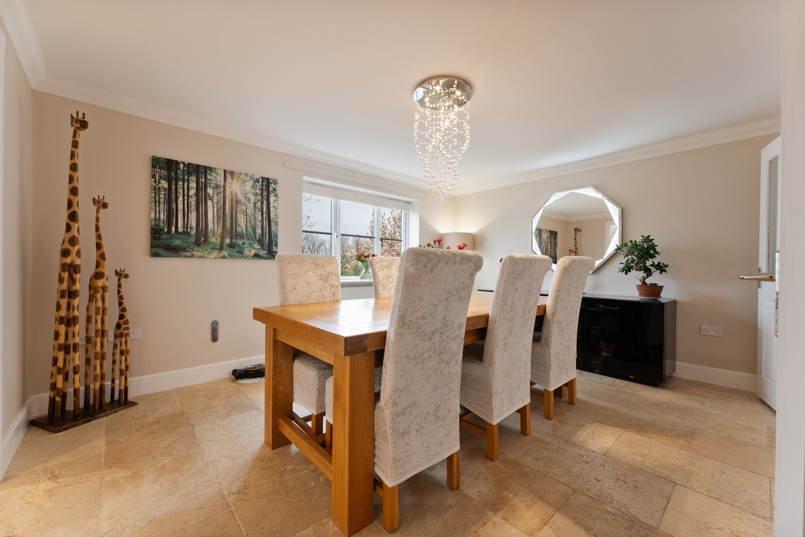 Detached House in Salisbury