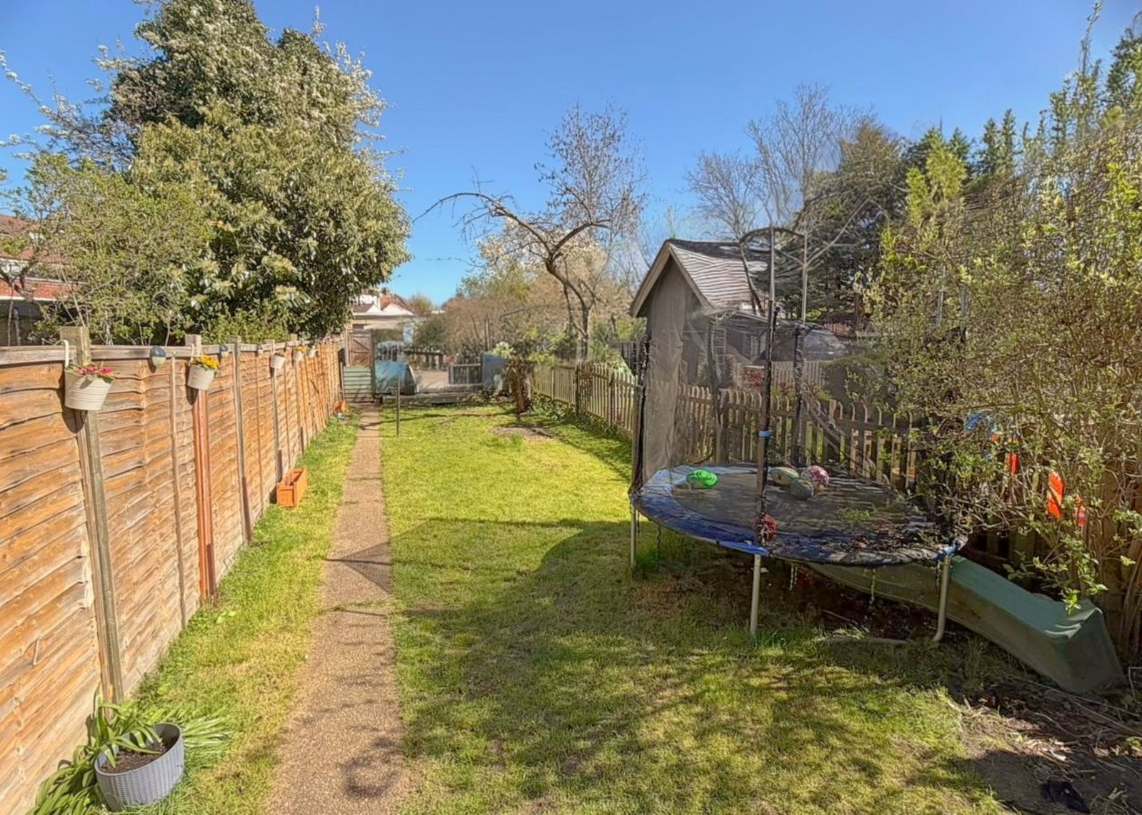 Terraced House in Romford