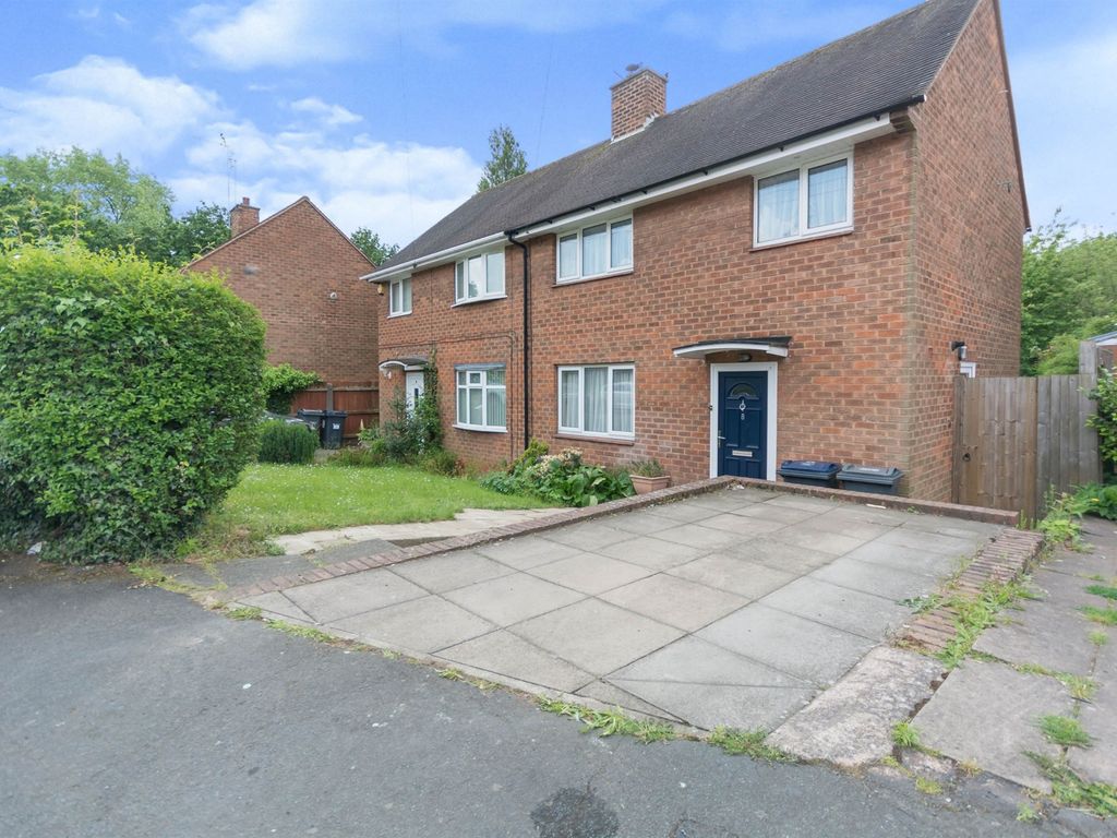 Semi Detached House in Birmingham