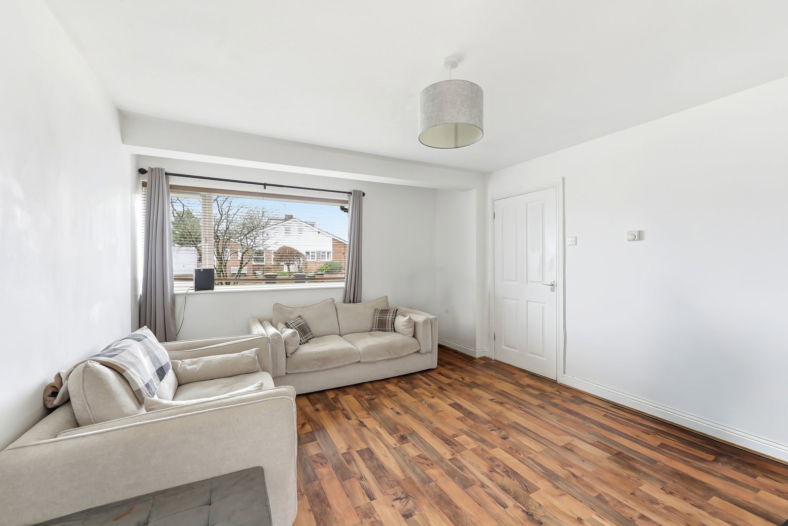 Semi Detached House for sale in Dunstable, Lakefield Avenue, Toddington, 919 m²