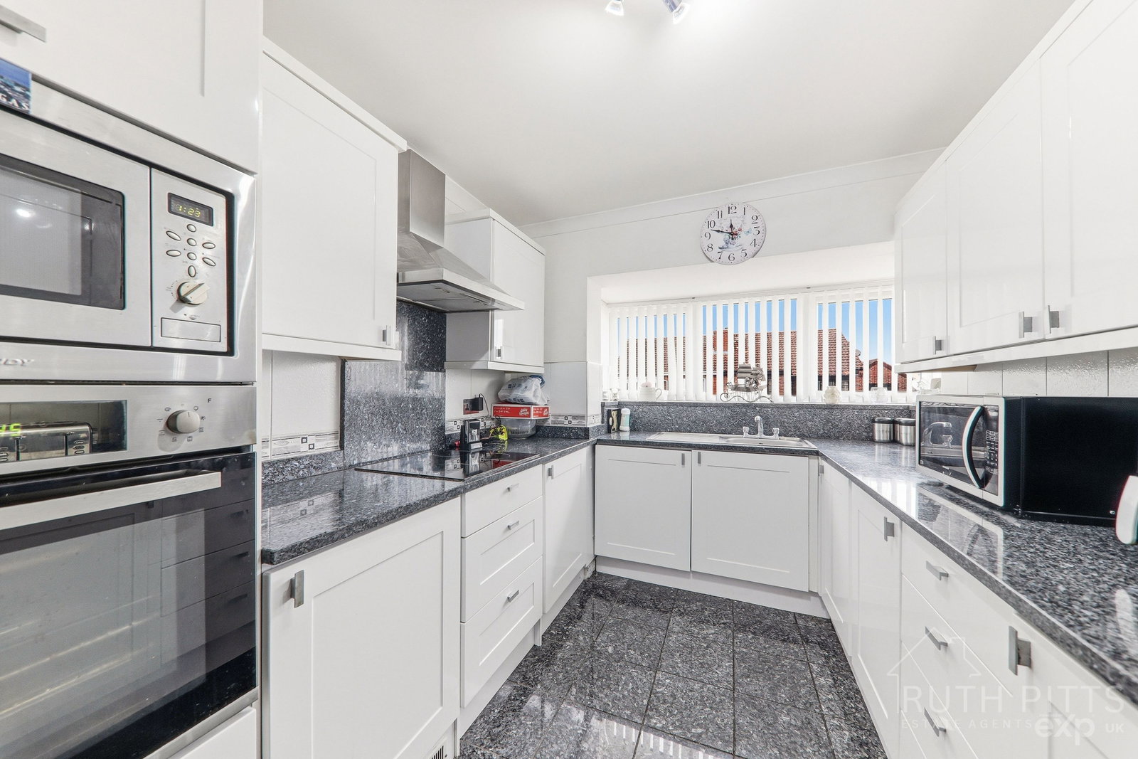 Semi Detached Bungalow in Pontefract