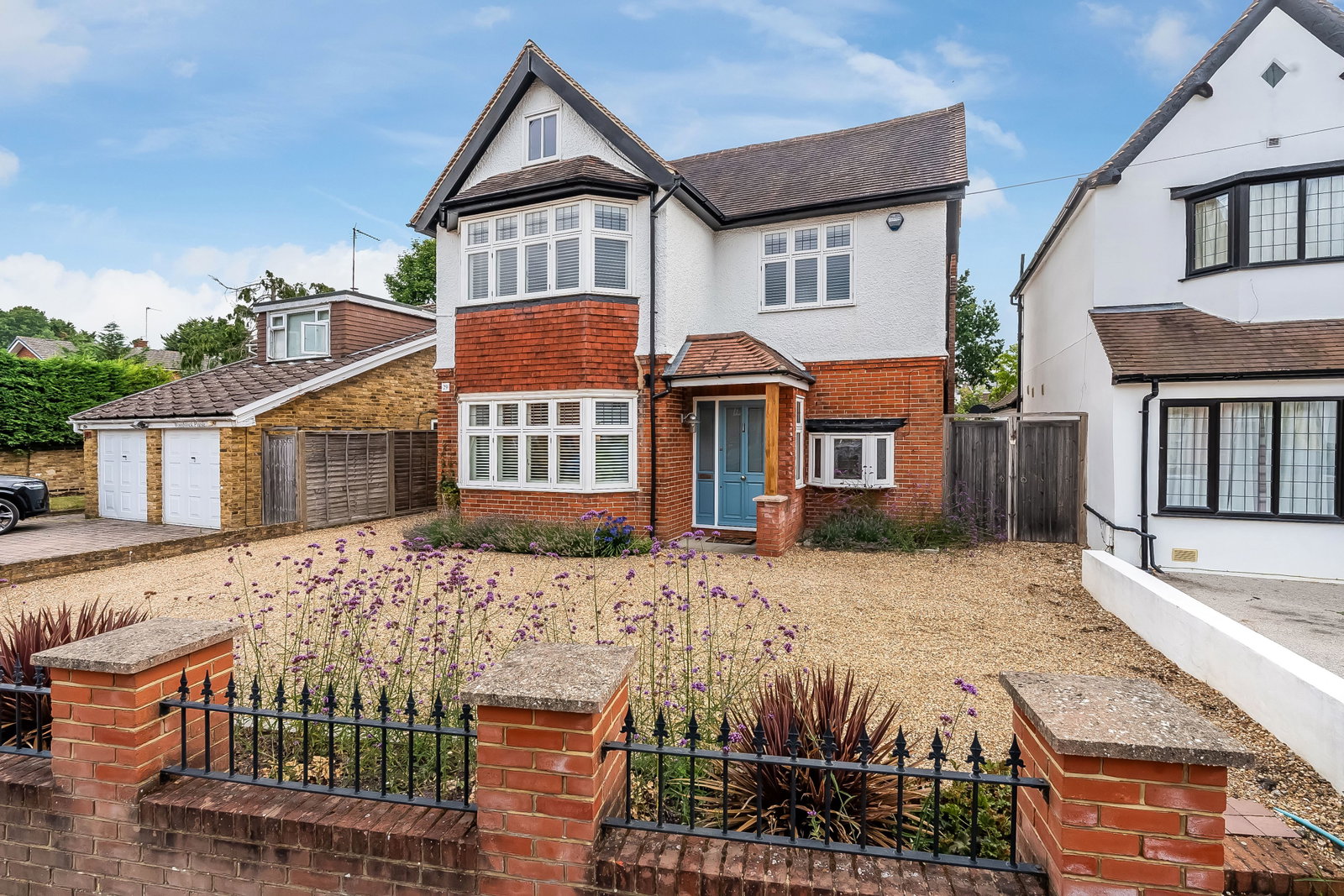 Detached House in Ashtead