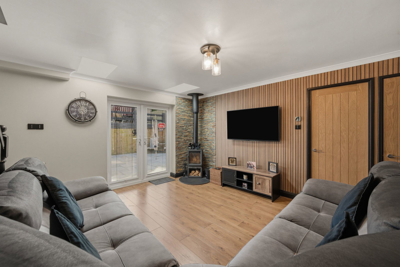Semi Detached Bungalow in Pontypool