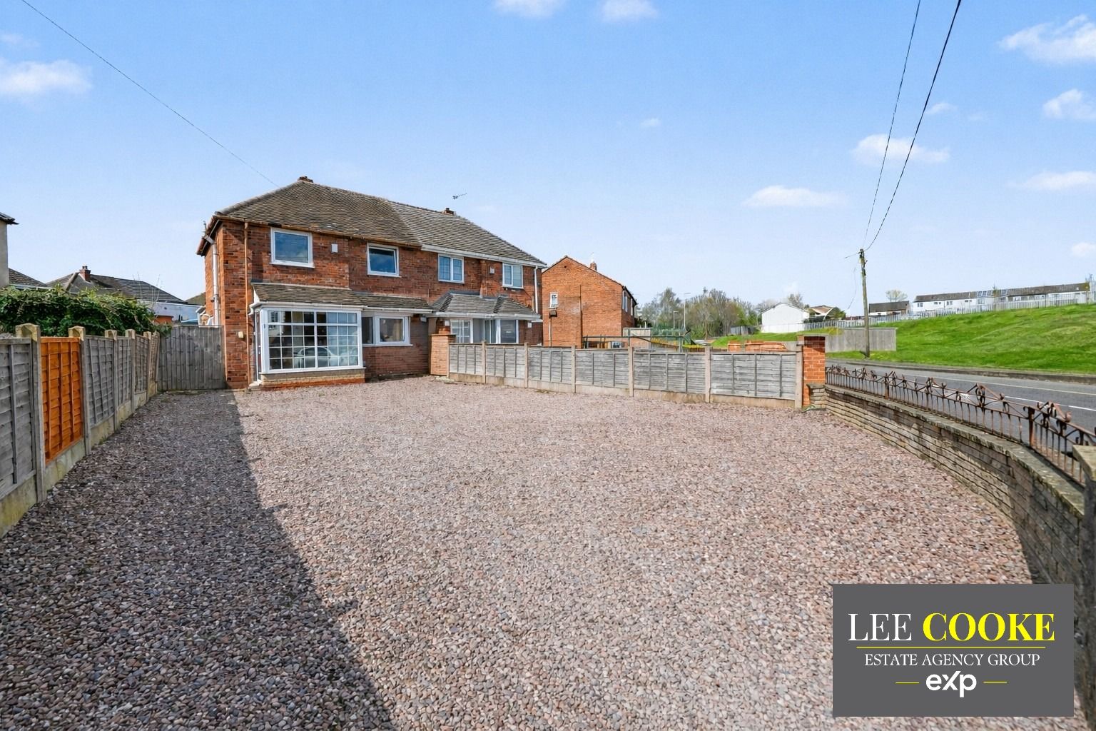 Semi Detached House in Bilston