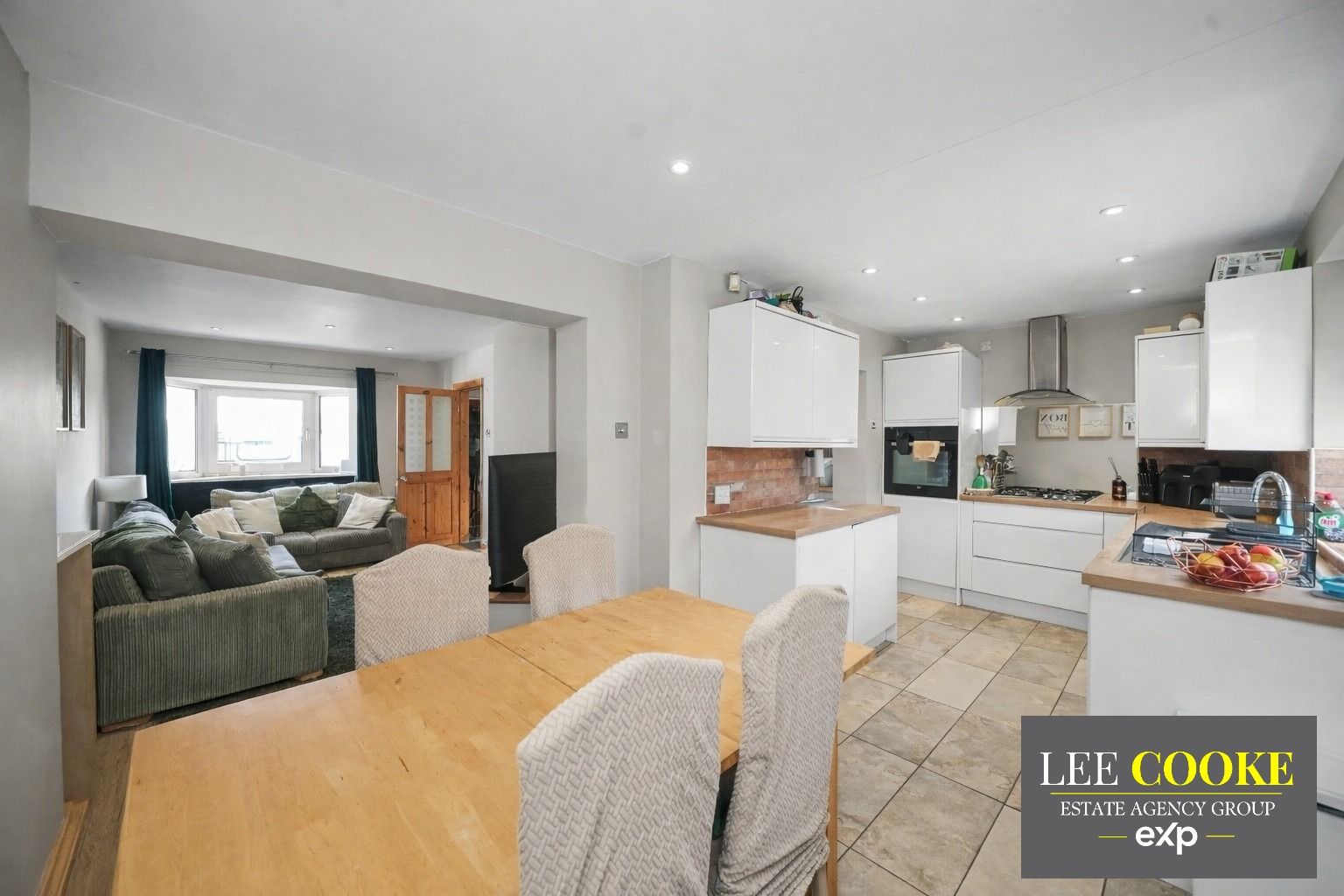 Semi Detached House in Bilston