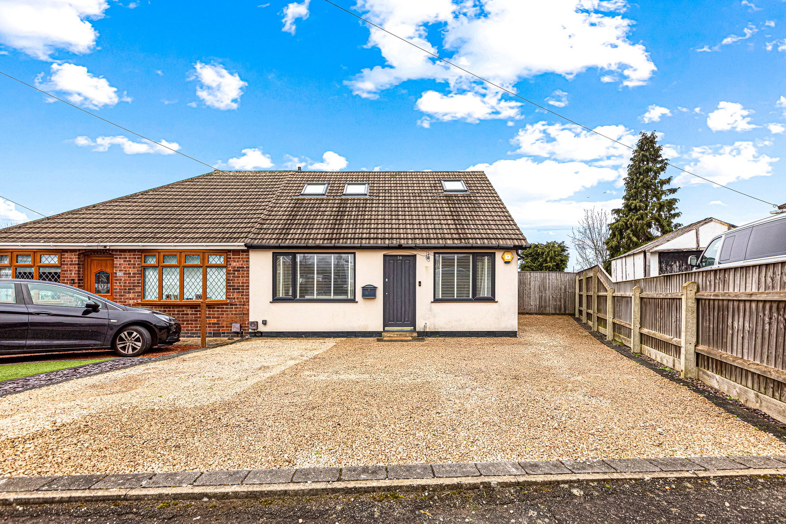 Semi Detached House in Loughborough