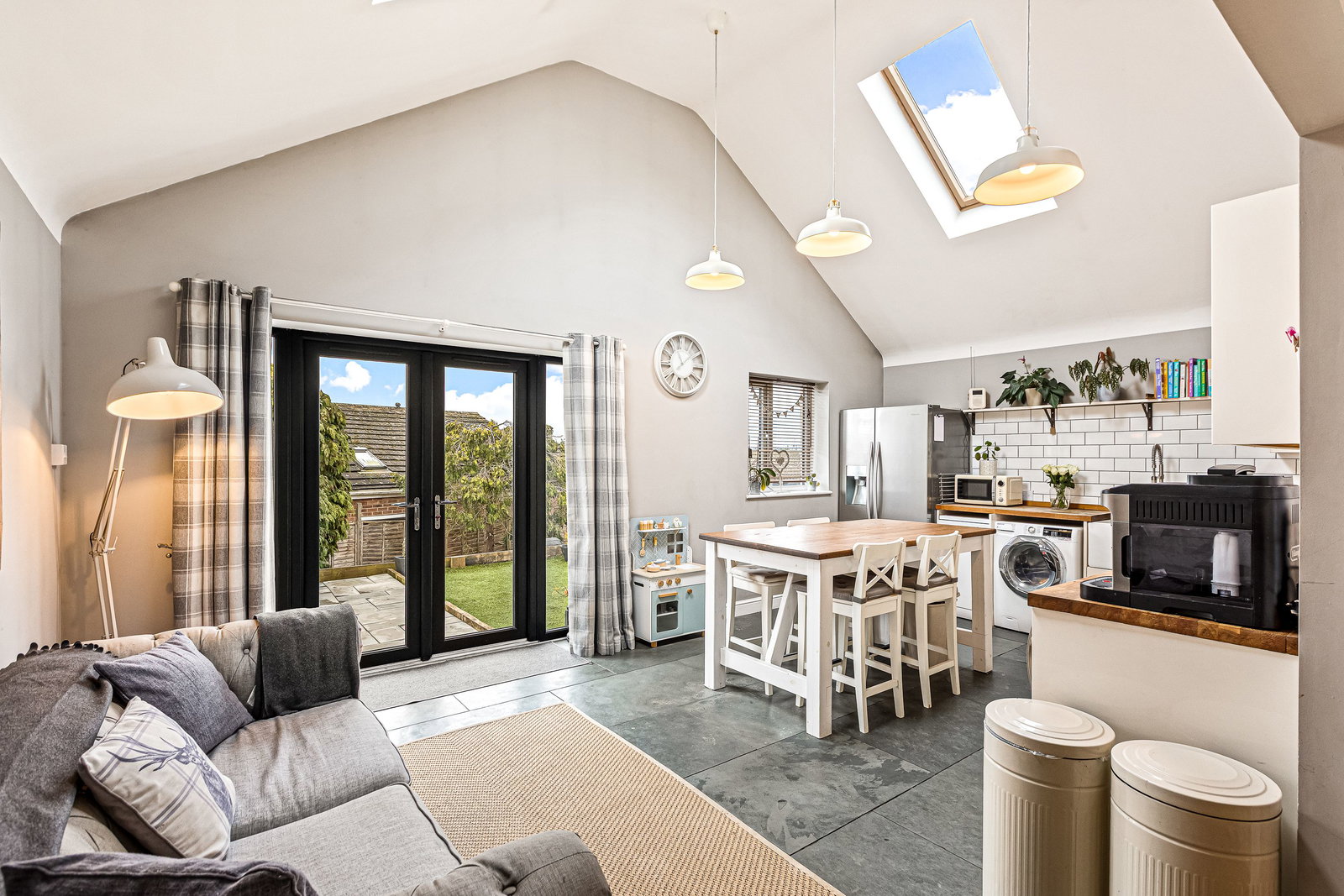 Semi Detached House in Loughborough