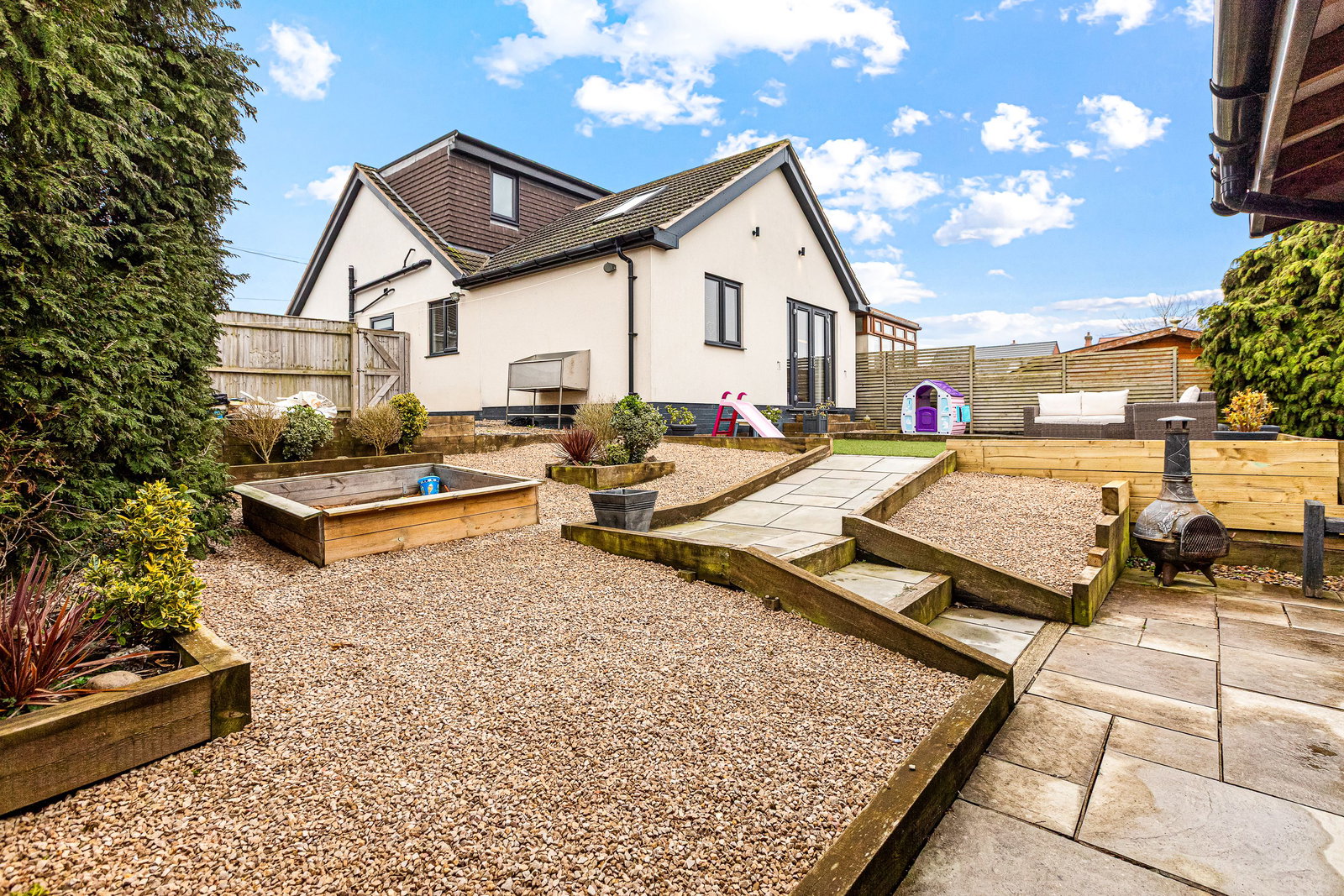 Semi Detached House in Loughborough