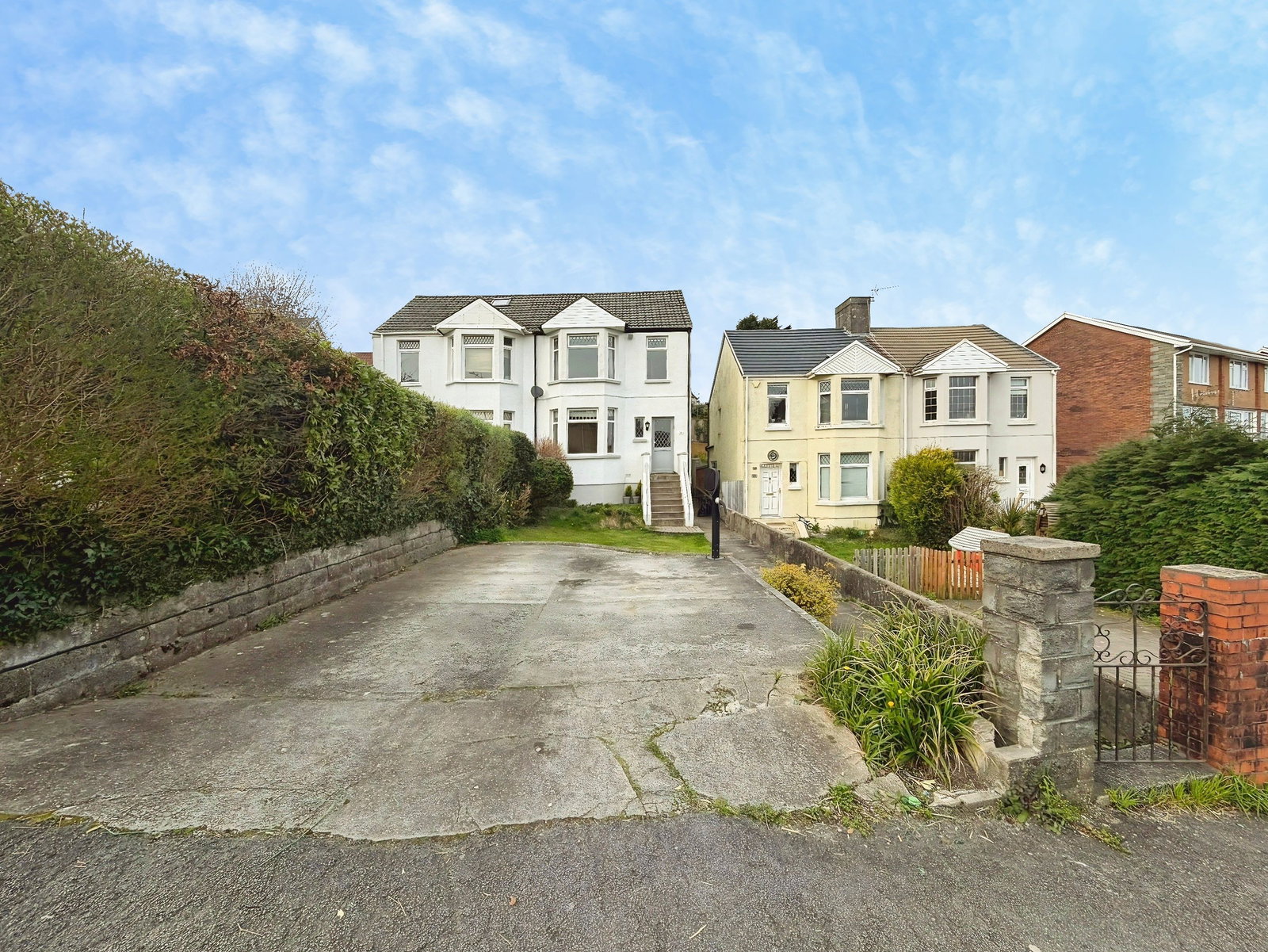 Semi Detached House in Swansea