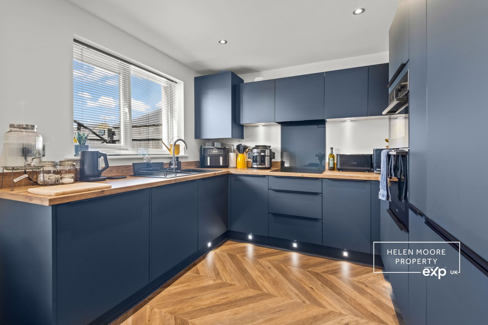 Semi Detached House in Plymouth