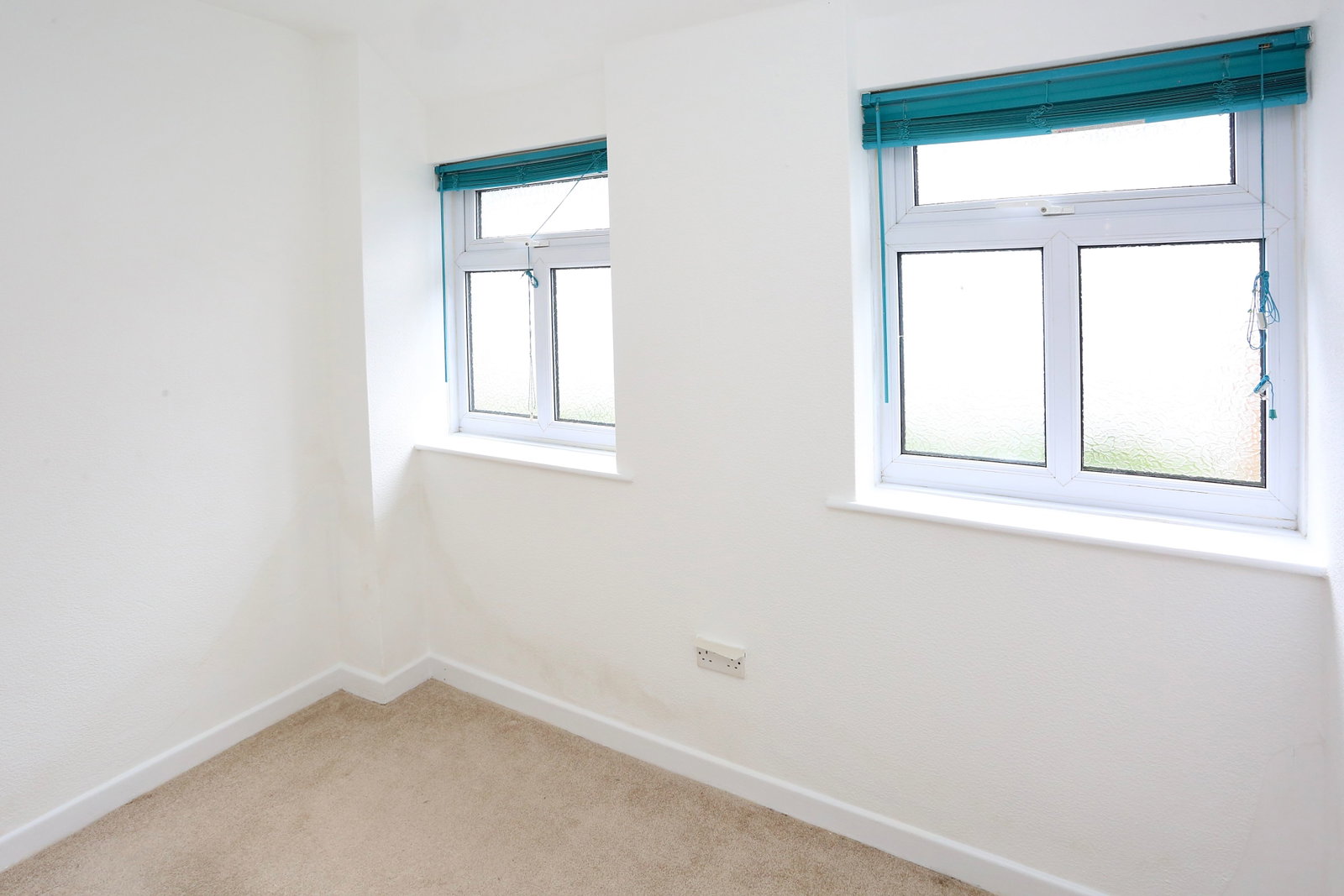 Semi Detached Bungalow in Crickhowell