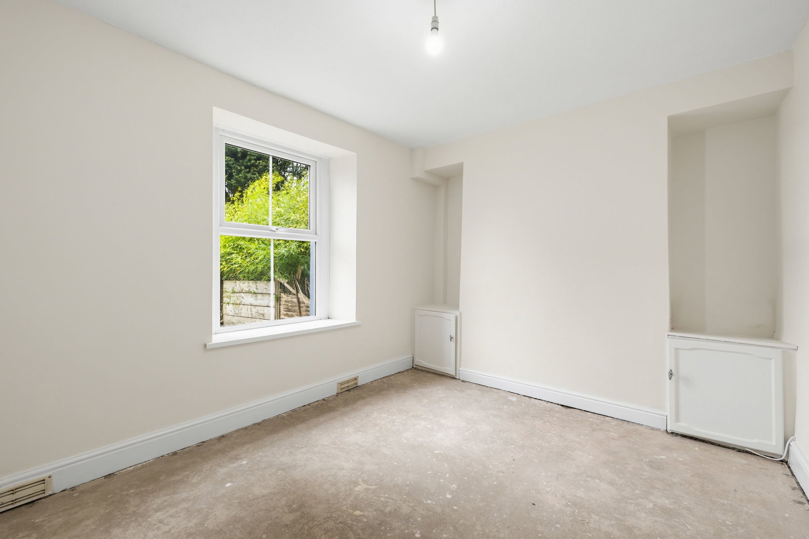 Terraced House in Swansea