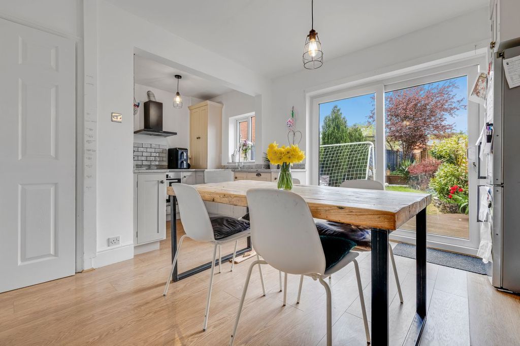 Semi Detached House in Stourbridge