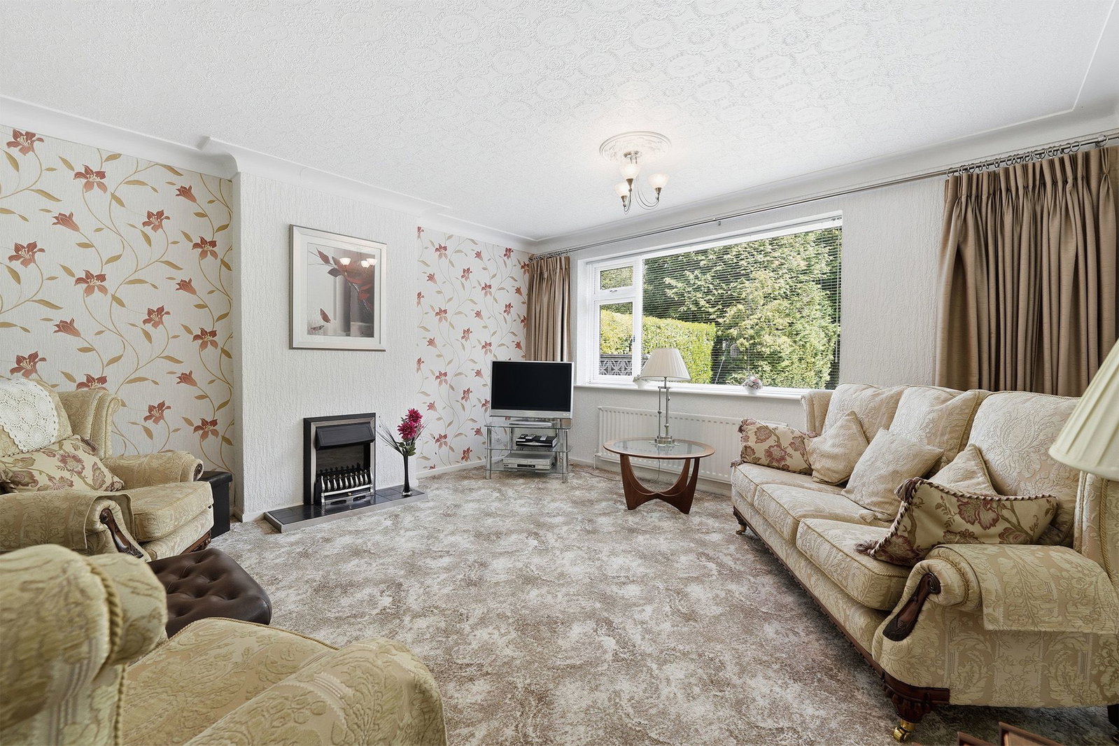 Detached House in Macclesfield