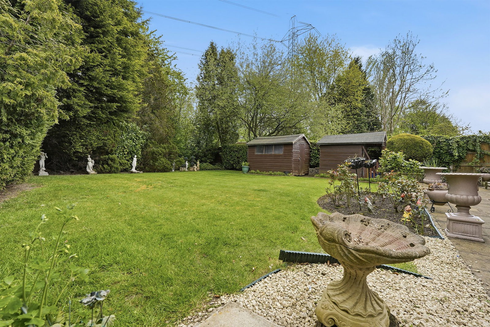 Detached House in Macclesfield