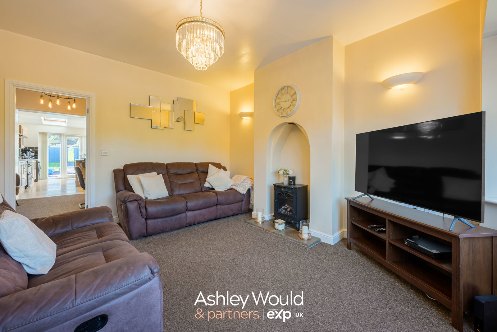 Semi Detached House in Kidderminster