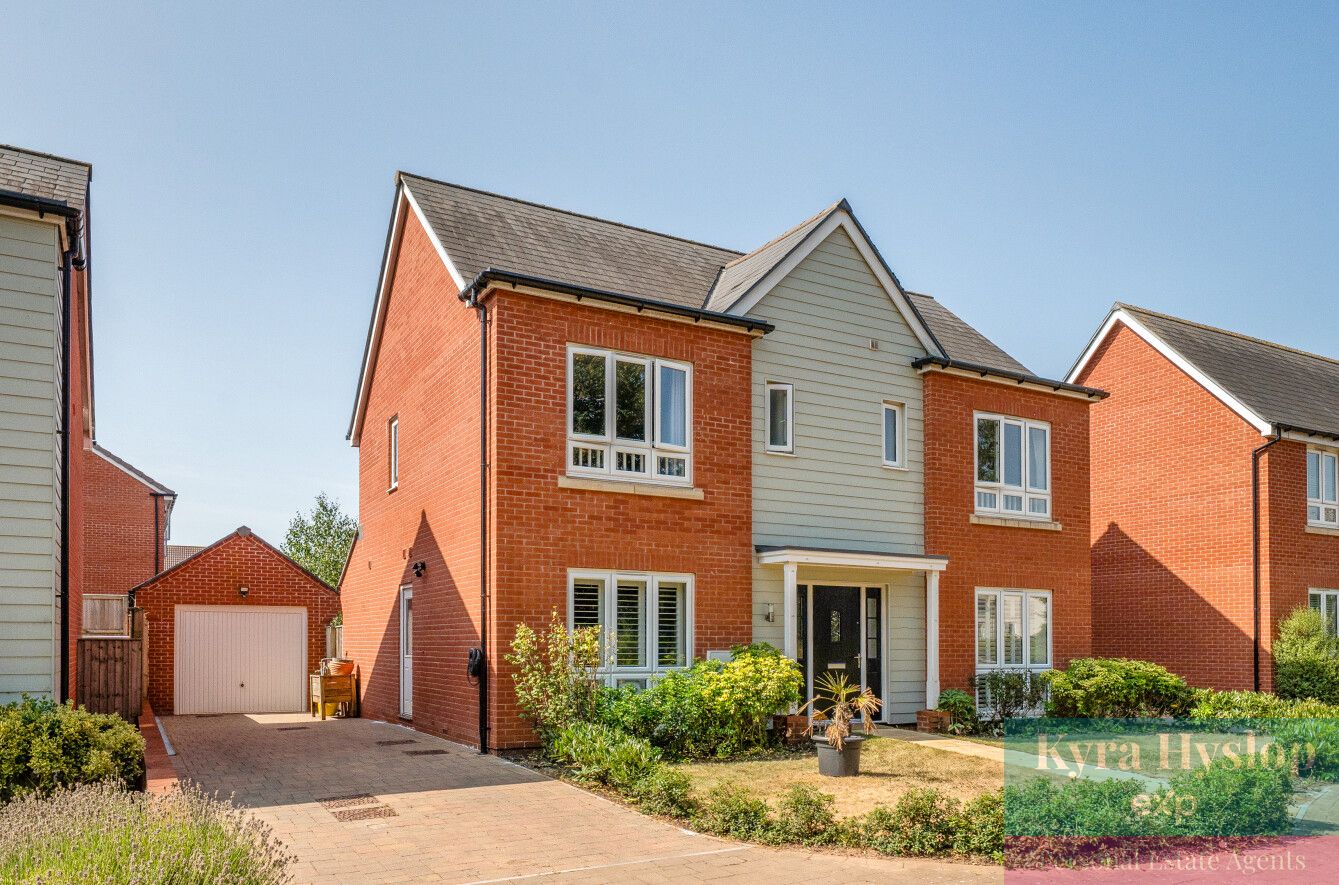 Detached House in Exeter