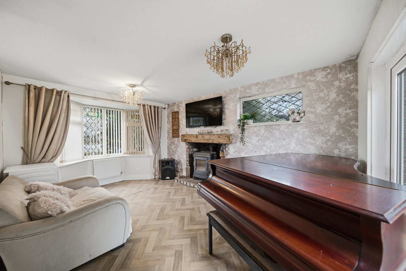Semi Detached House in Blackburn