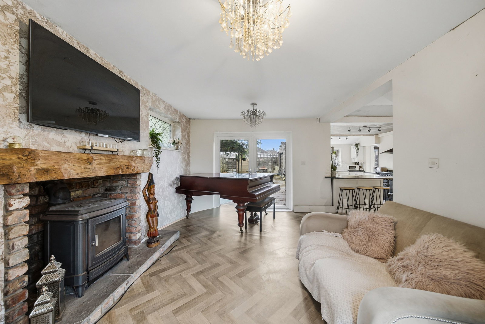 Semi Detached House in Blackburn
