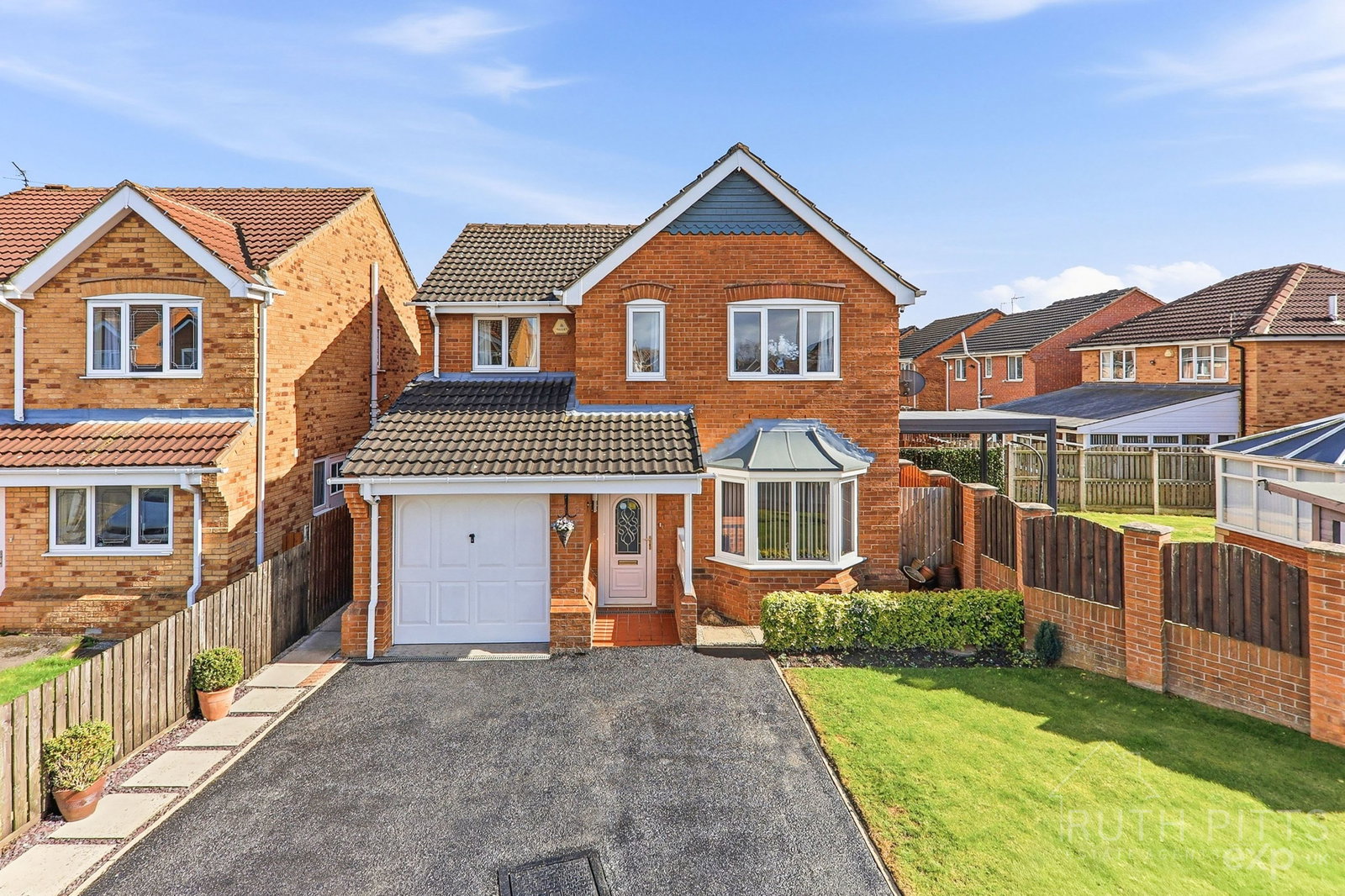 Detached House in Pontefract
