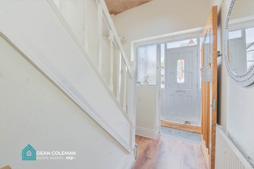 Semi Detached House in Birmingham 5