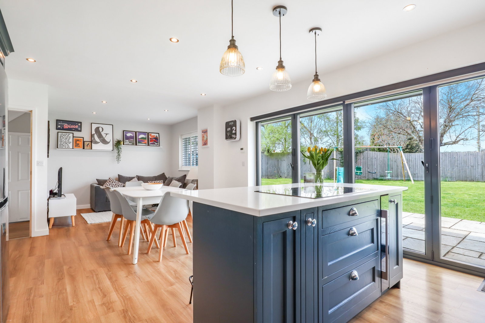 Detached House in Warwick