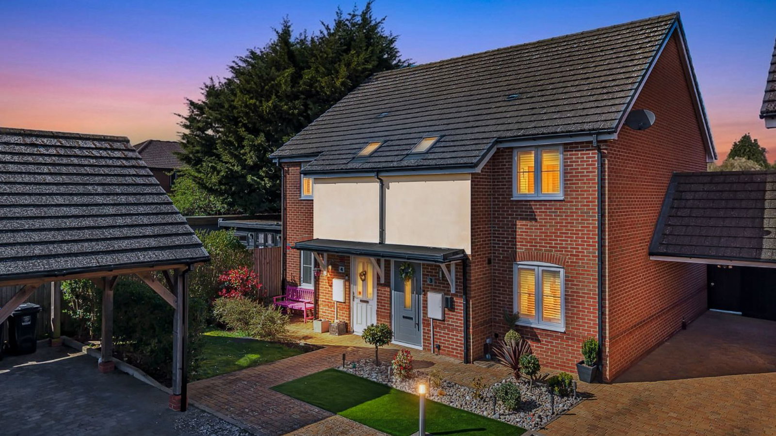 Semi Detached House in Hemel Hempstead