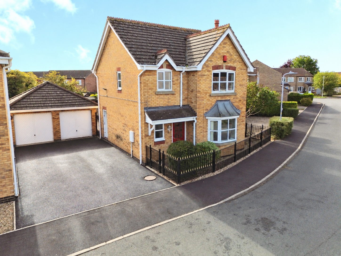 Detached House for sale in Sleaford, Juniper Way, Sleaford, NG34 7GP
