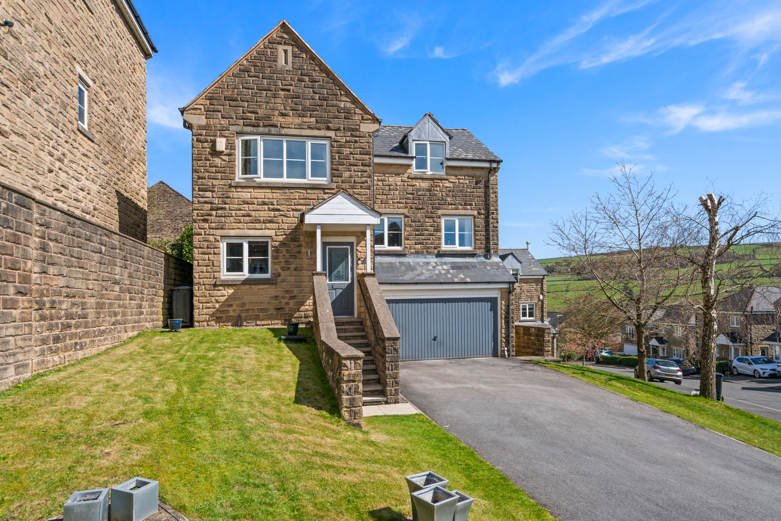 Detached House in Sowerby Bridge