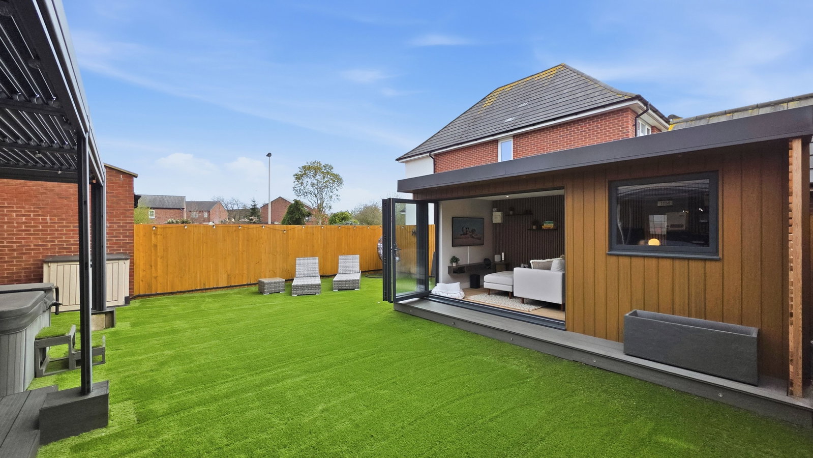 Detached House in Tyldesley