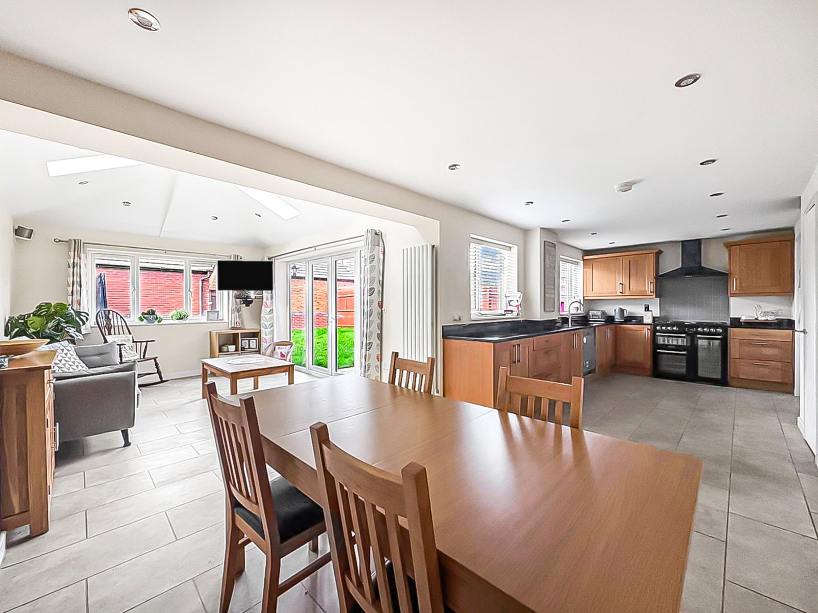 Detached House in Gloucester