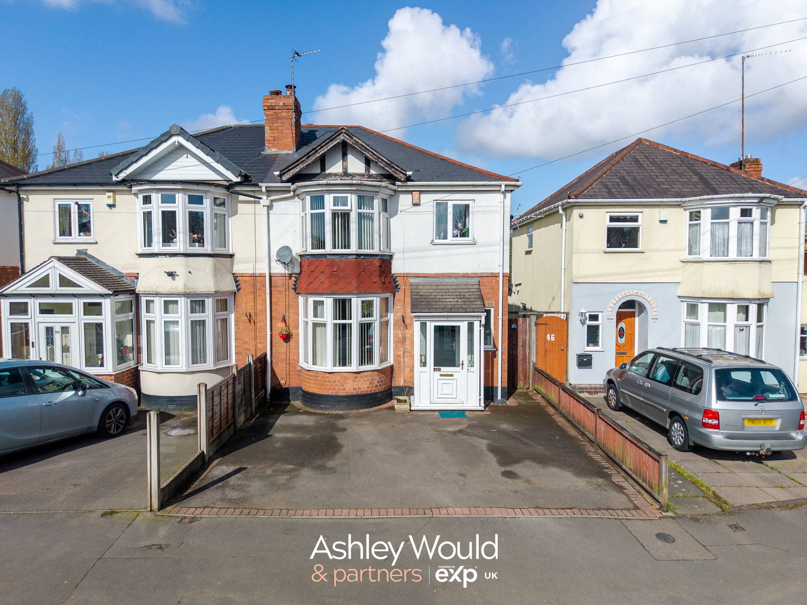 Semi Detached House in Oldbury