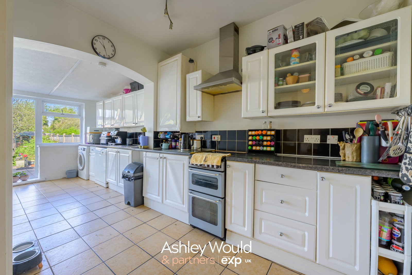 Semi Detached House in Oldbury