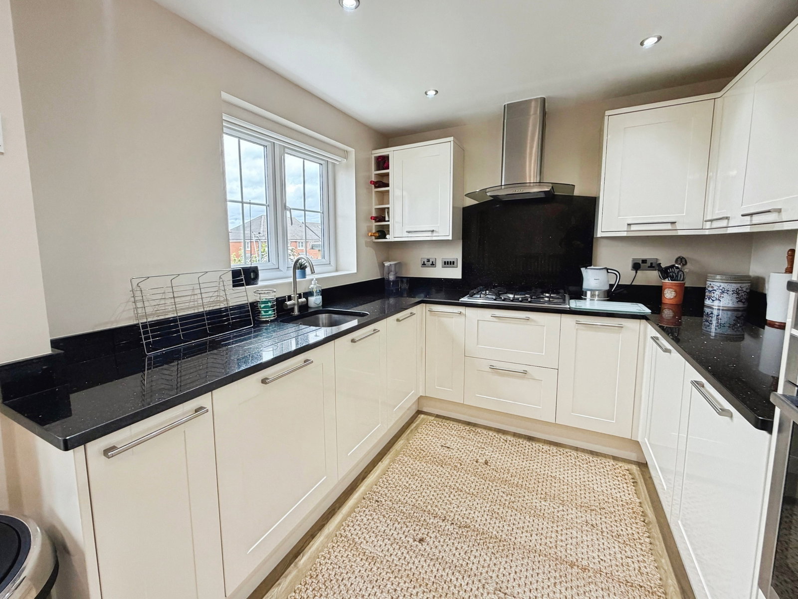 Detached House in Wakefield