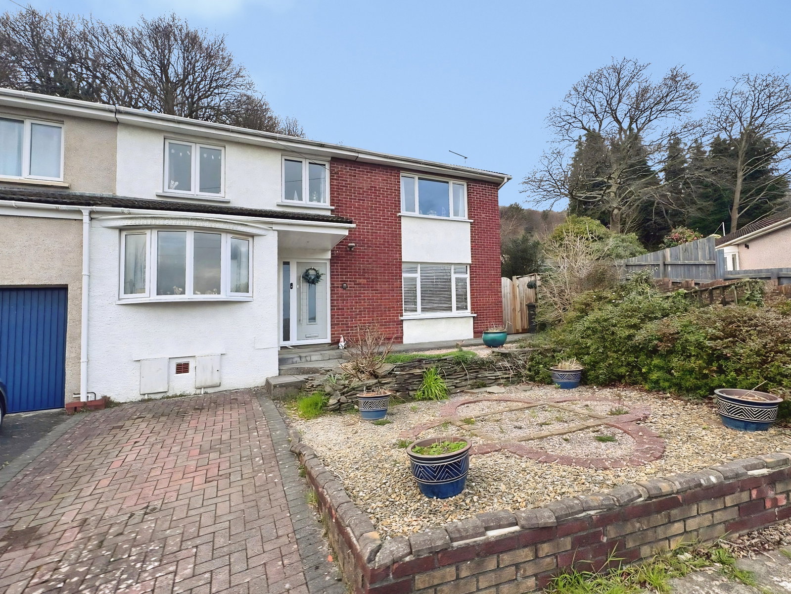 Semi Detached House in Neath