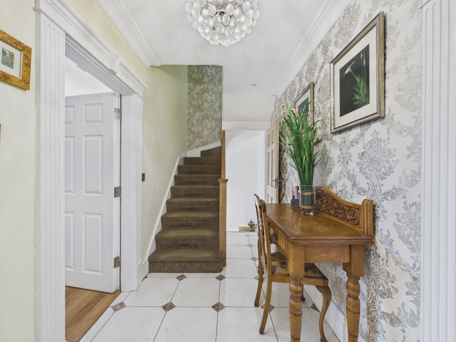 Town House in Worcester
