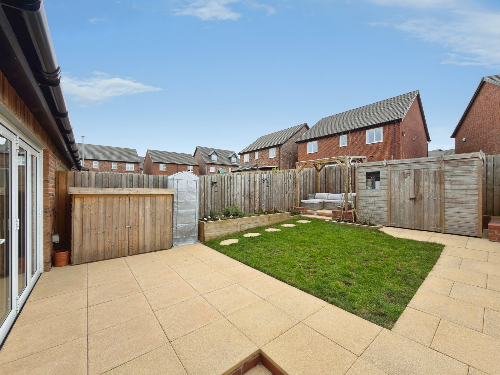 Semi Detached House in Brampton