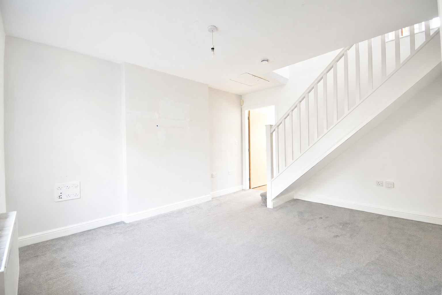 Semi Detached House for sale in Nottingham, Millbank Place, Bestwood Village, Nottingham, NG6 8EF