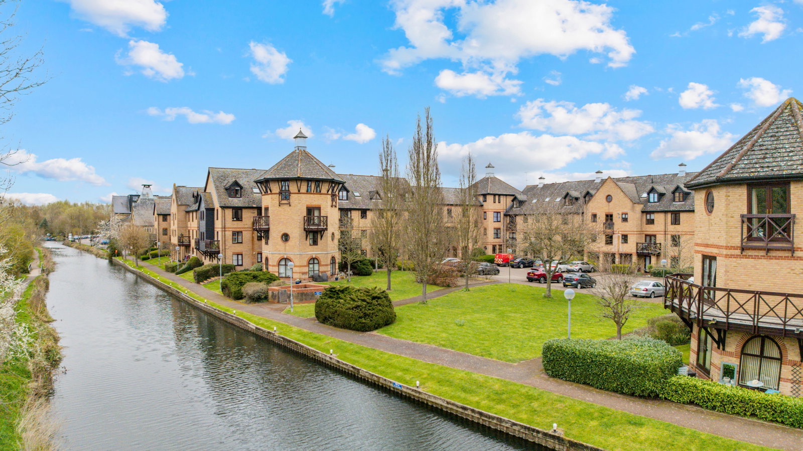Flat in Sawbridgeworth