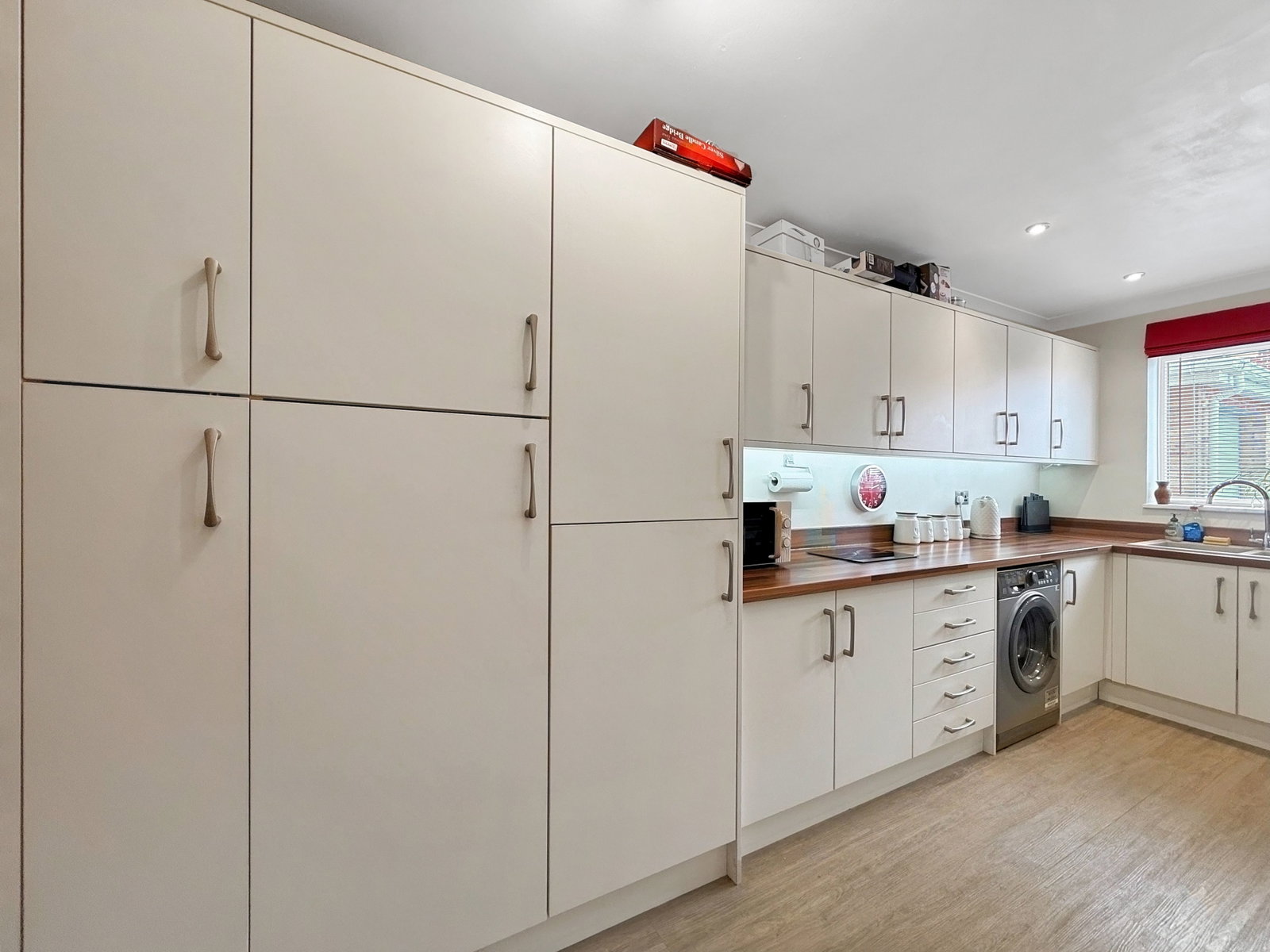 Semi Detached House in Melksham