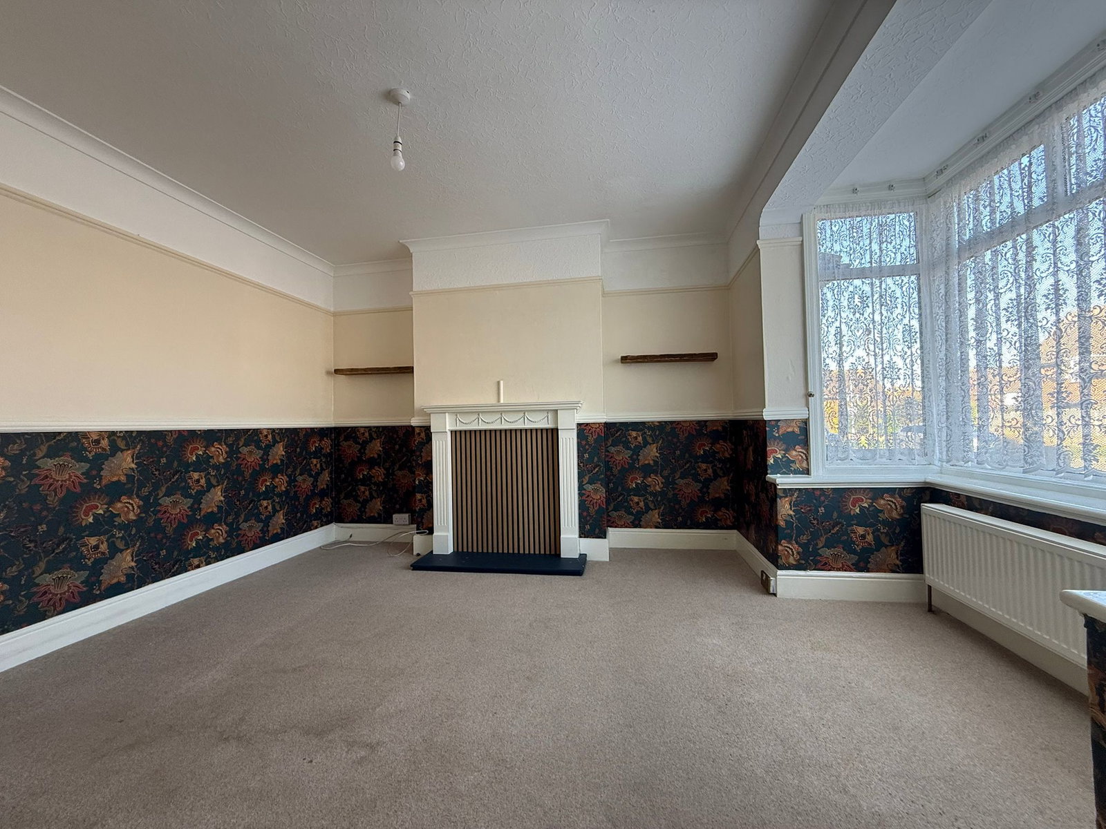 Semi Detached House in Margate