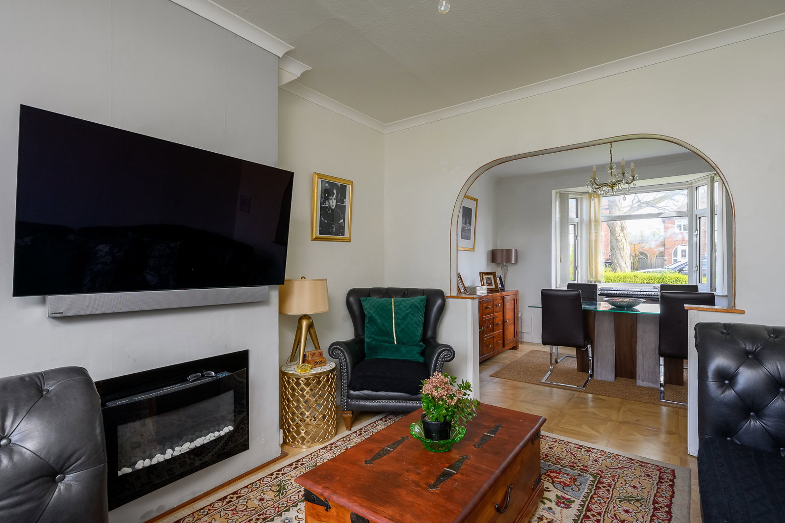 Semi Detached House in York