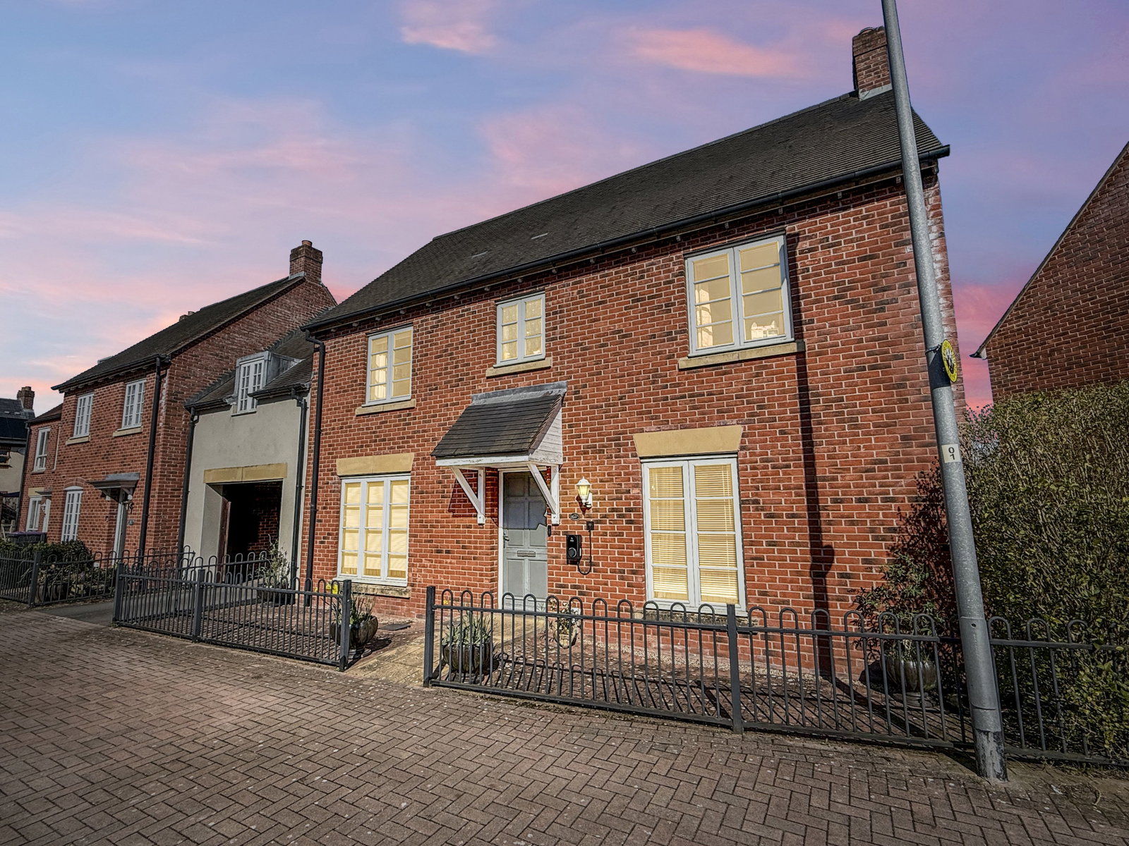 Link Detached House in Telford