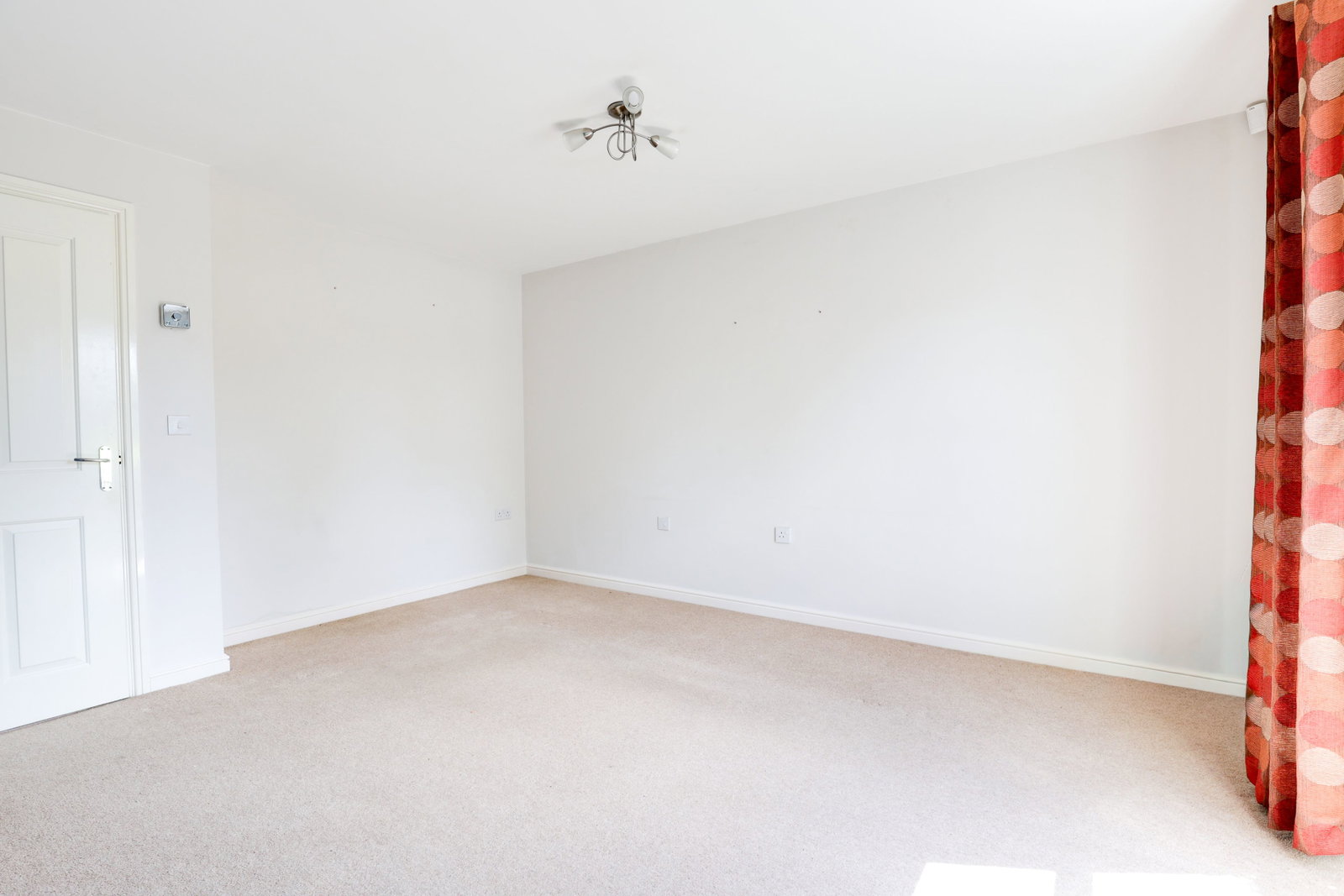 Semi Detached House in Milton Keynes