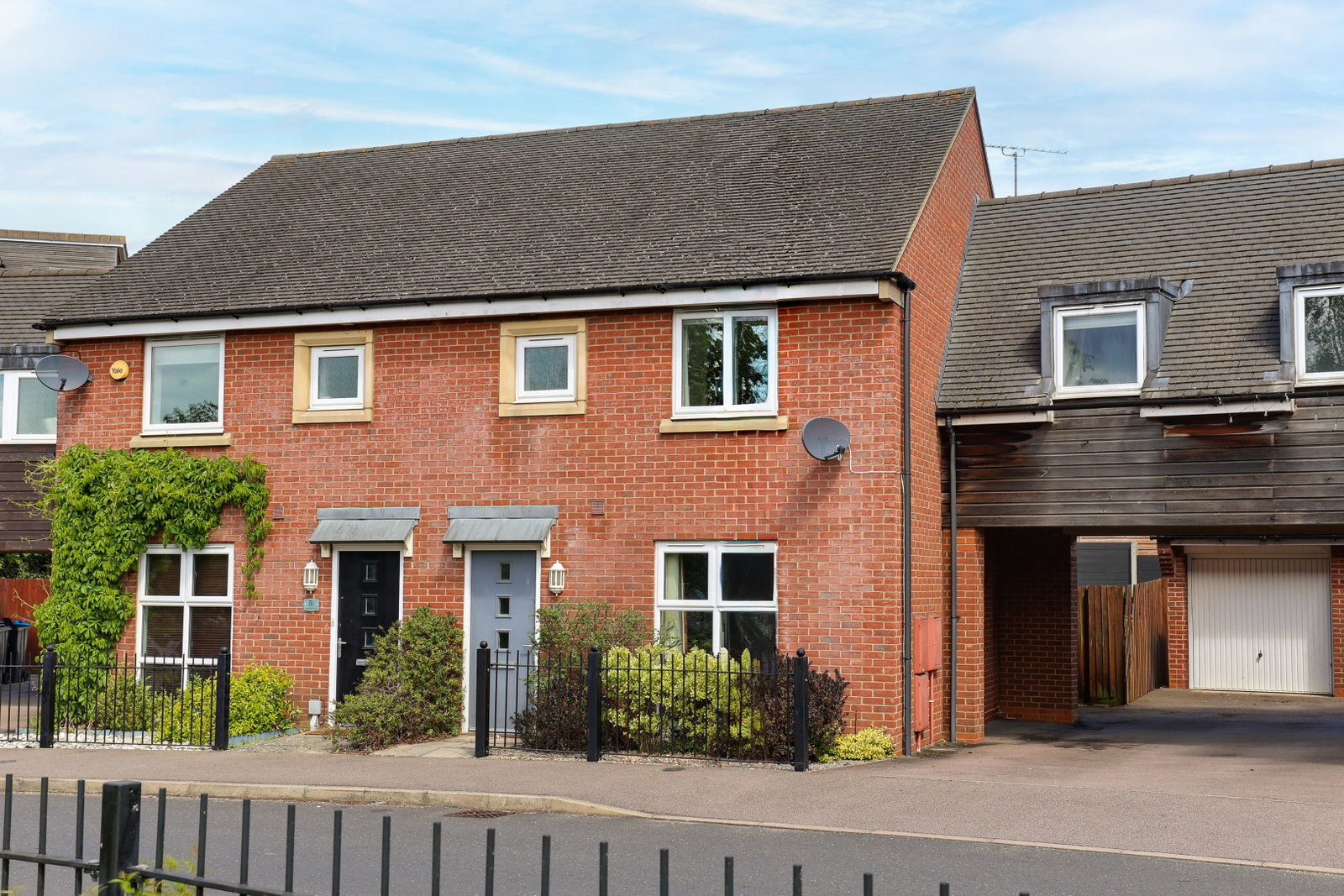 Semi Detached House in Milton Keynes