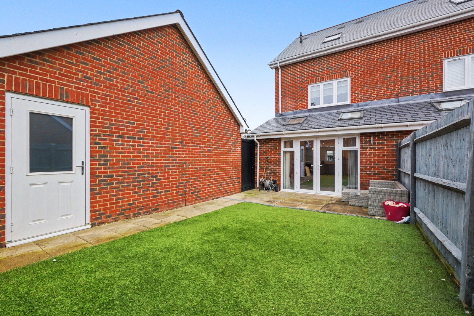 Semi Detached House in Snodland
