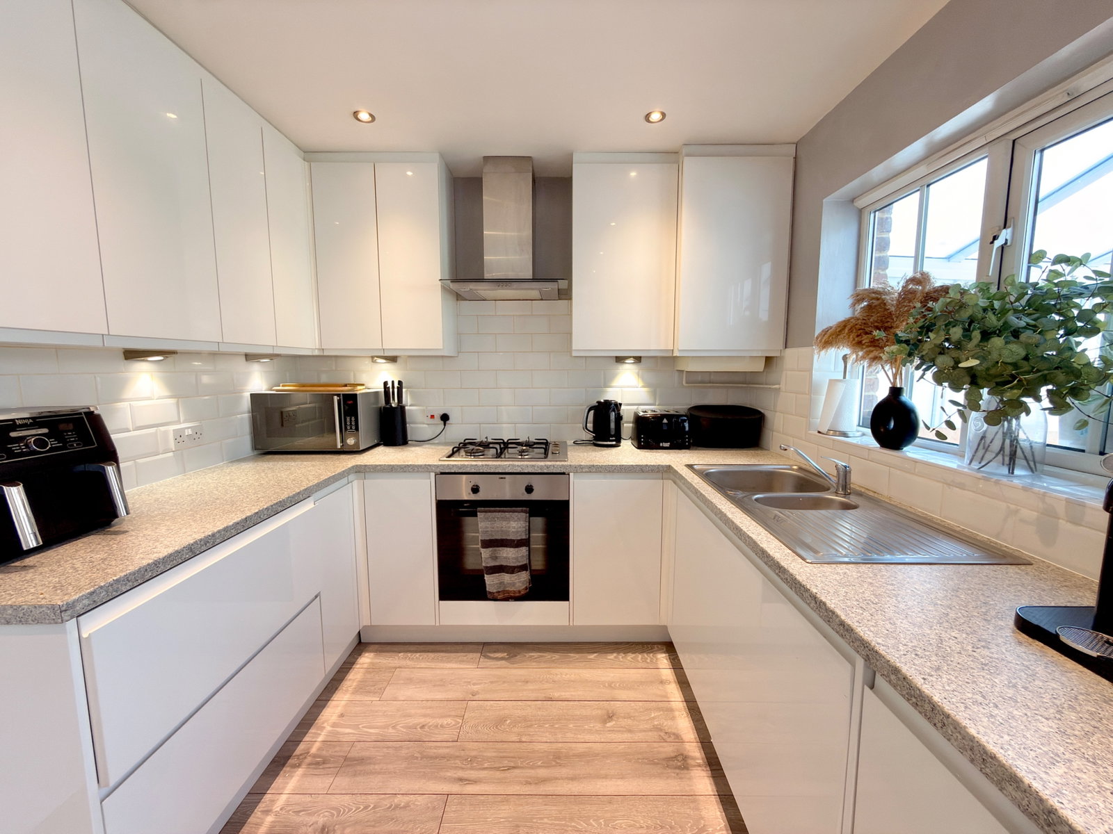 Semi Detached House in Abbots Langley
