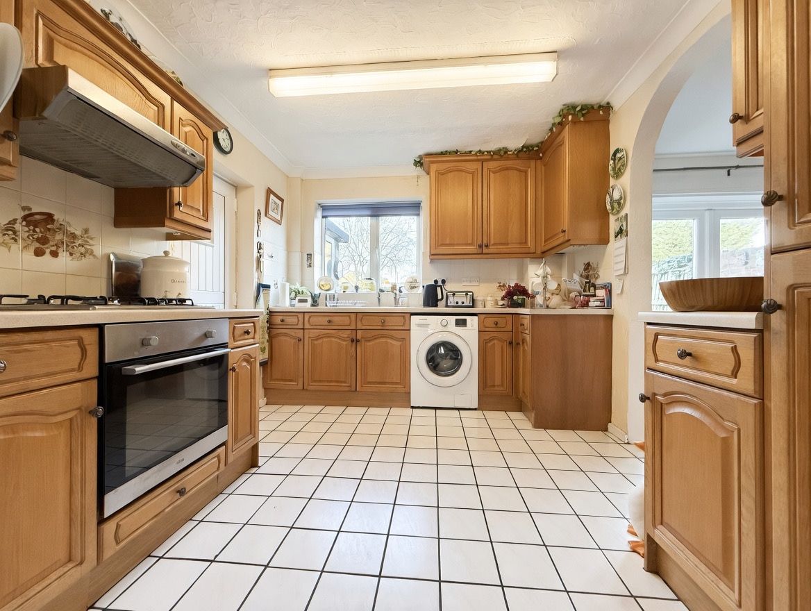 Semi Detached House in Peterborough