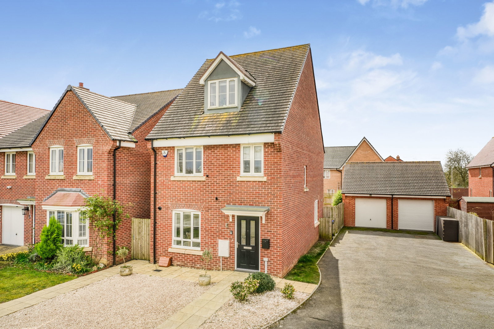 Detached House in Woodford Halse