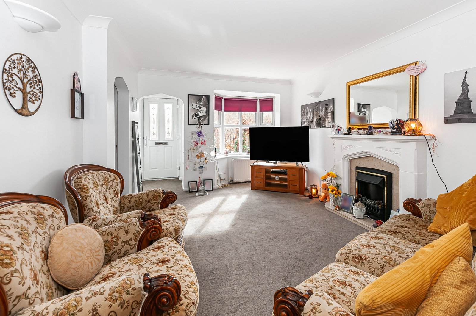 Semi Detached House in Hull